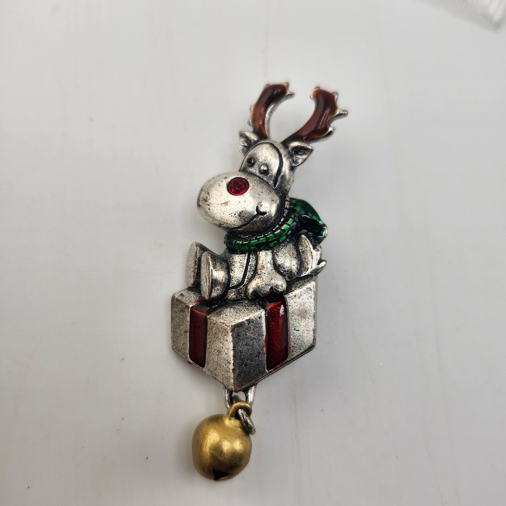 AJMC Christmas Reindeer on Present with Jingle Bell Charm Brooch‎ Pin Holiday
